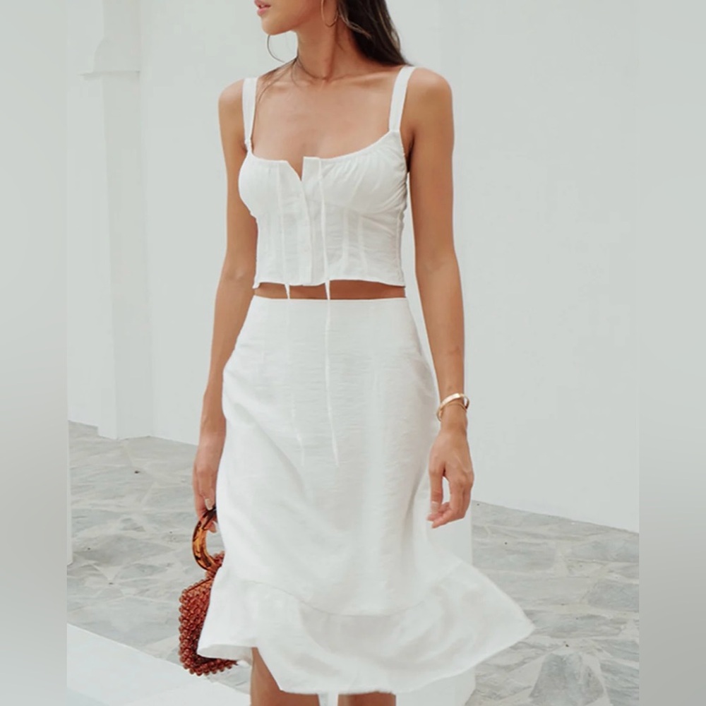 Elegant Commense White Skirt and Shirt Set - Size Small
